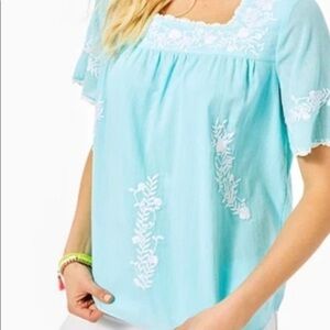 Lilly Pulitzer Tamryn Embroidered Ibiza Blur Blouse with White Floral Detail